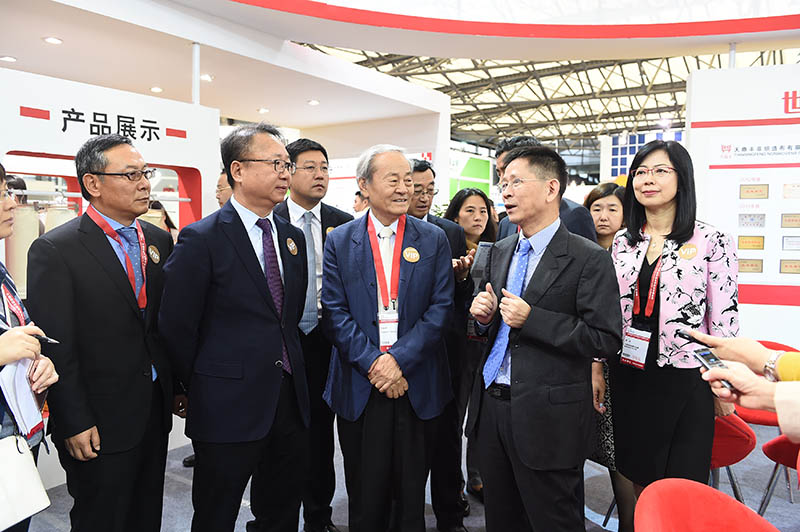 产业用及无纺布展现场图片